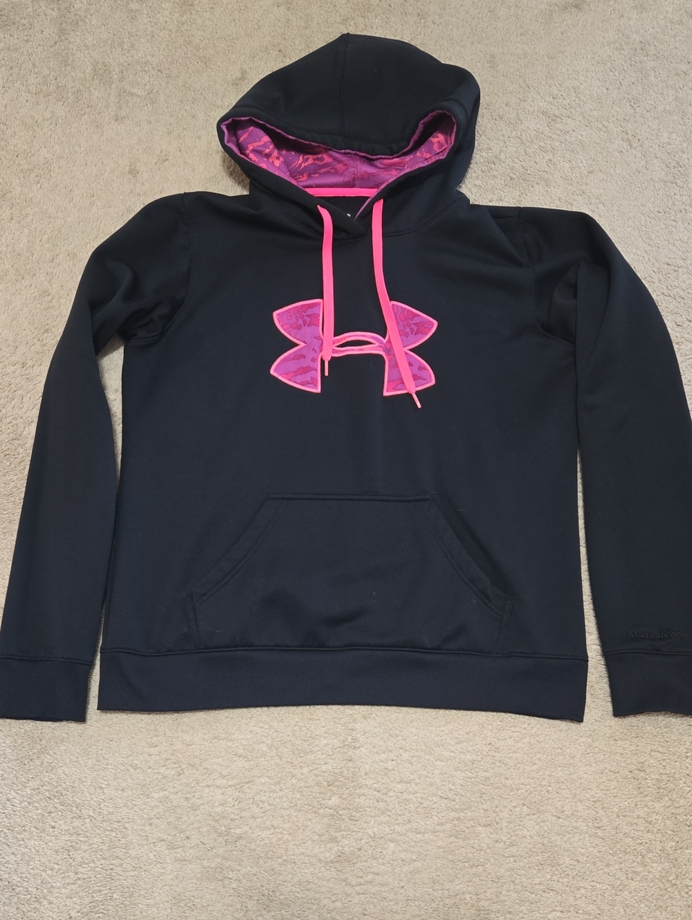 Under Armour Black Hoodie with Hot Pink Logo and Lining